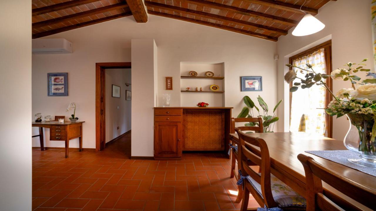 Il Cottage Di Patrizia Lucca Exterior photo